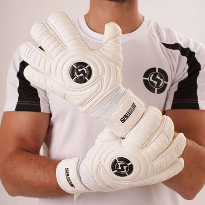 Saviour Classic V1 Goalkeeper Gloves